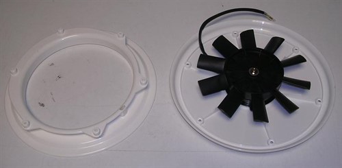 Fläktmotor med kåpa tak. Släp, lastbil