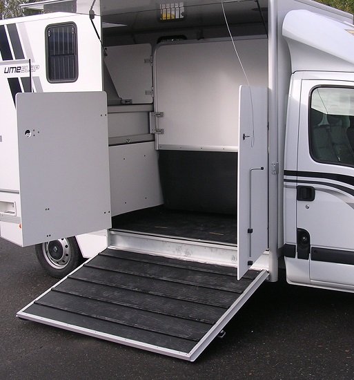 Inredning Ume Bil t.o.m. 2010